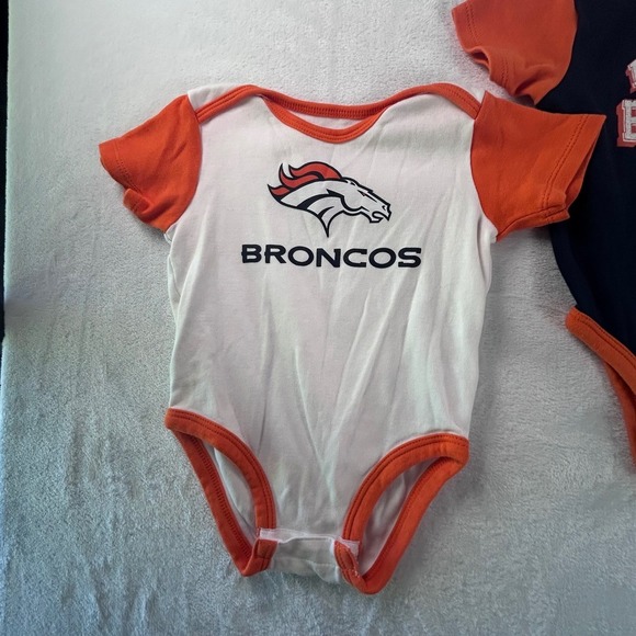 NFL Denver Broncos Baby Bodysuits 18M Set of 3 Orange Blue White - Picture 3 of 8